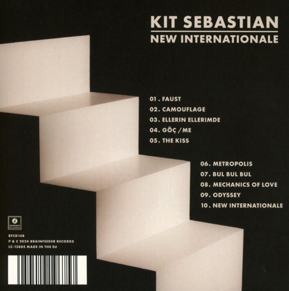 New Internationale 1