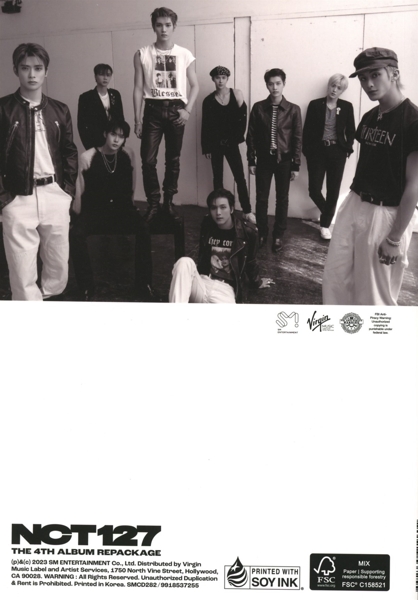 Ay-Yo (Photobook B Vers.) 1