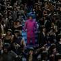 Oliver Tree - Alone In A Crowd