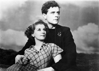 Niall Macginnis, Michael Powell, Belle Chrystall, The Edge O 3