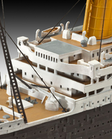 Revell 2