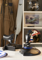Thrustmaster 6