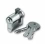 Busch Jaeger - Schalterserien. Produkttyp: Euro profile cylinder, Produktfarbe: Silber, Anzahl der enthaltenen Schlssel: 3 Stck(e) 